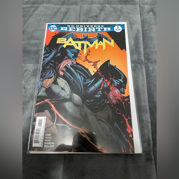 DC’s Batman Rebirth - Issues 1-5, 7-9 - Picture 6 of 9